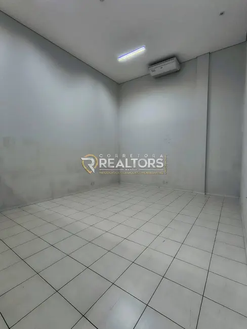 Foto 8 de Sala Comercial para alugar, 100m2 em Botucatu - SP