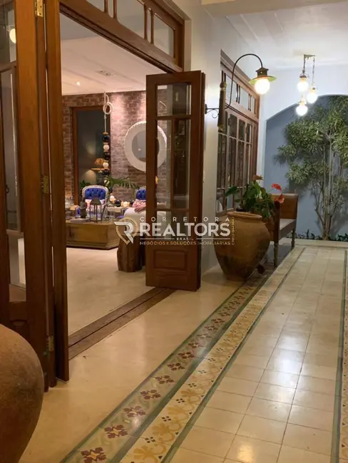 Foto 8 de Sobrado com 5 quartos à venda, 1000m2 em Porto Seguro - BA