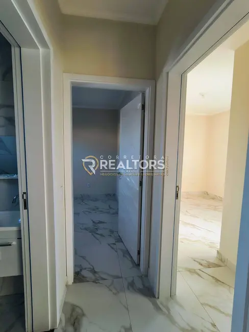 Foto 3 de Casa com 2 quartos à venda, 125m2 em Jardim Dom Henrique, Botucatu - SP