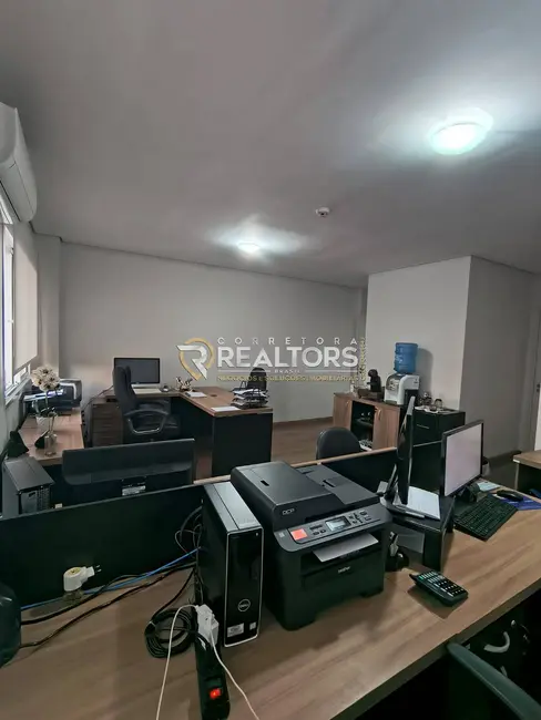 Foto 3 de Sala Comercial à venda, 34m2 em Vila São Lúcio, Botucatu - SP