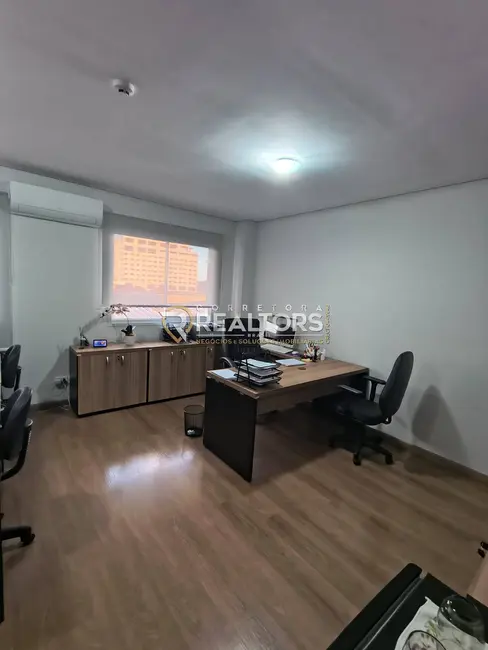 Foto 7 de Sala Comercial à venda, 34m2 em Vila São Lúcio, Botucatu - SP