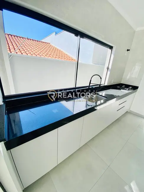 Foto 7 de Casa com 3 quartos à venda, 250m2 em Residencial Vila Di Capri, Botucatu - SP