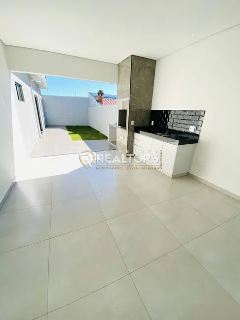 Foto 2 de Casa com 3 quartos à venda, 250m2 em Residencial Vila Di Capri, Botucatu - SP