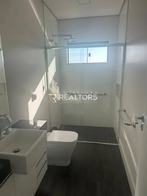 Foto 8 de Casa com 3 quartos à venda, 1000m2 em Sociedade Hípica de Botucatu, Botucatu - SP