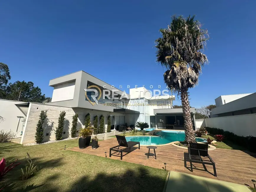 Foto 1 de Casa com 3 quartos à venda, 1000m2 em Sociedade Hípica de Botucatu, Botucatu - SP