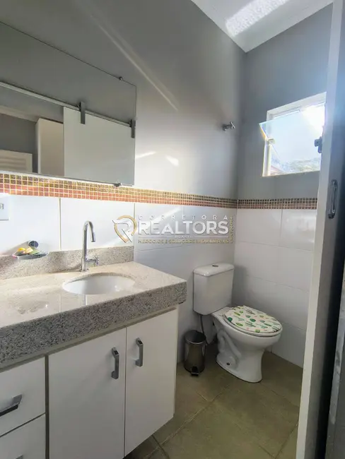 Foto 9 de Casa de Condomínio com 3 quartos para alugar, 1000m2 em Residencial Parque Laguna I, Botucatu - SP