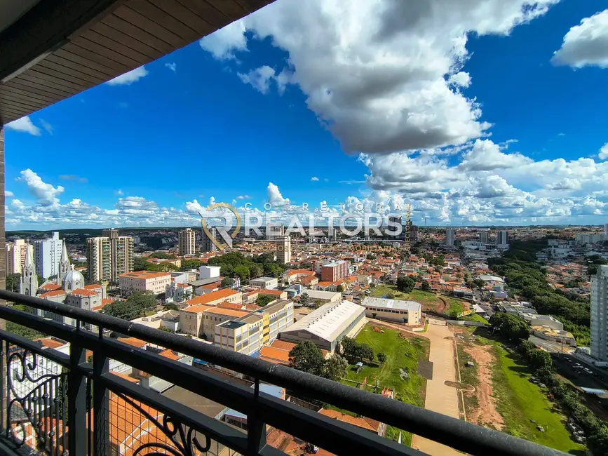 Cobertura com 3 quartos à venda, 181m2 em Centro, Botucatu - SP - imagem 5 Foto 5 de Cobertura com 3 quartos à venda, 181m2 em Centro, Botucatu - SP