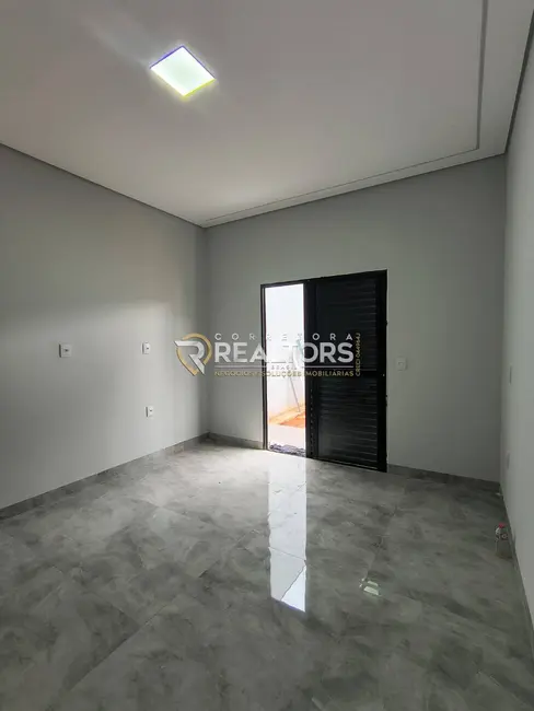Foto 6 de Casa com 3 quartos à venda, 250m2 em Jardim Itália, Botucatu - SP