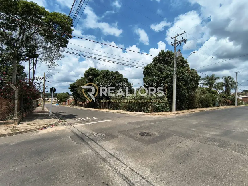 Foto 2 de Terreno / Lote à venda, 360m2 em Rubião Júnior, Botucatu - SP