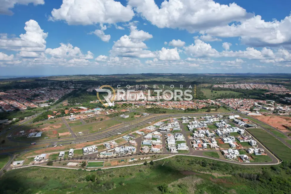Foto 1 de Lote de Condomínio à venda, 250m2 em Botucatu - SP