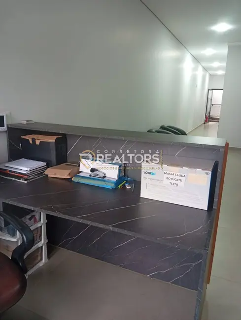Foto 2 de Sala Comercial para alugar, 100m2 em Vila Maria, Botucatu - SP