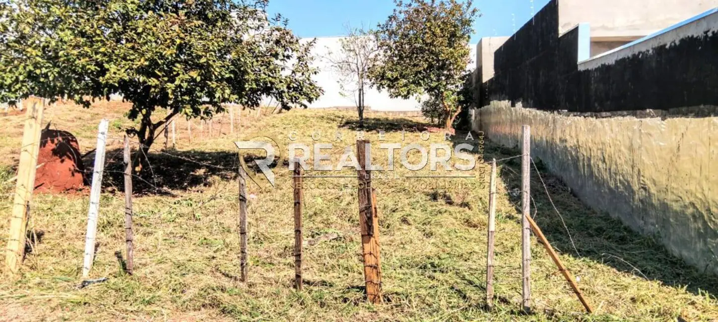 Terreno / Lote à venda, 250m2 em Jardim Ypê, Botucatu - SP - imagem 3 Foto 3 de Terreno / Lote à venda, 250m2 em Jardim Ypê, Botucatu - SP