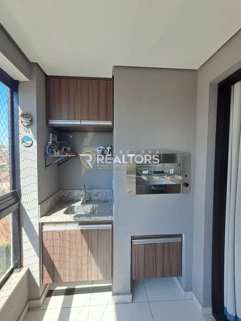Foto 2 de Apartamento com 3 quartos à venda, 85m2 em Vila Nogueira, Botucatu - SP