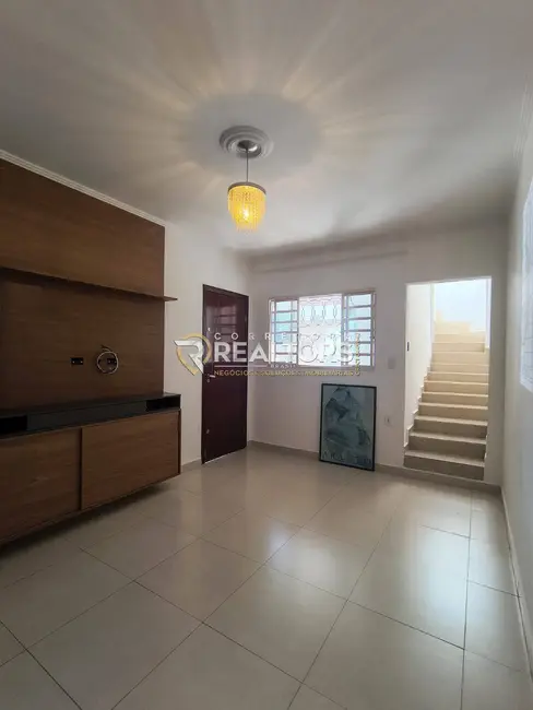 Foto 3 de Sobrado com 2 quartos à venda e para alugar, 80m2 em Centro, Botucatu - SP