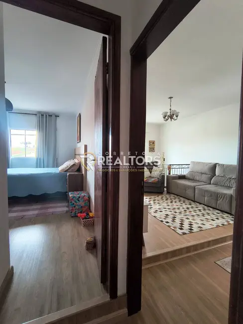 Foto 8 de Casa com 3 quartos à venda, 180m2 em Parque Residencial Vinte e Quatro de Maio, Botucatu - SP