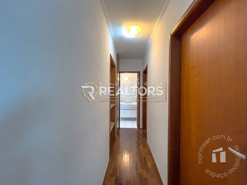 Foto 8 de Apartamento com 3 quartos à venda, 90m2 em Centro, Botucatu - SP