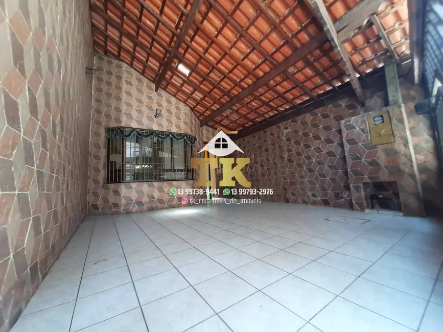 Casa com 3 quartos à venda, 110m2 em Aviação, Praia Grande - SP - imagem 3 Foto 3 de Casa com 3 quartos à venda, 110m2 em Aviação, Praia Grande - SP