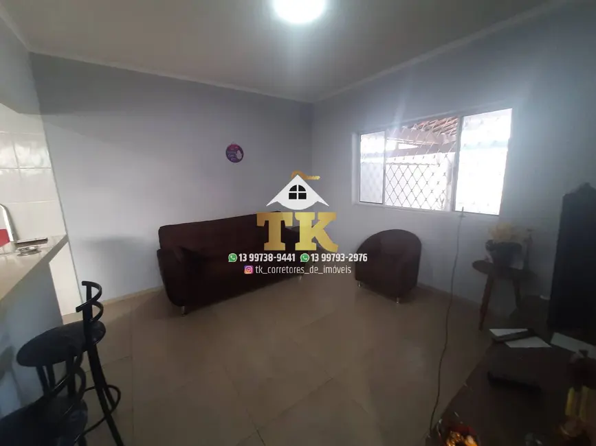 Foto 2 de Casa com 2 quartos à venda, 71m2 em Tupi, Praia Grande - SP