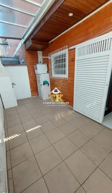 Foto 2 de Casa de Condomínio com 2 quartos à venda, 58m2 em Japuí, Sao Vicente - SP