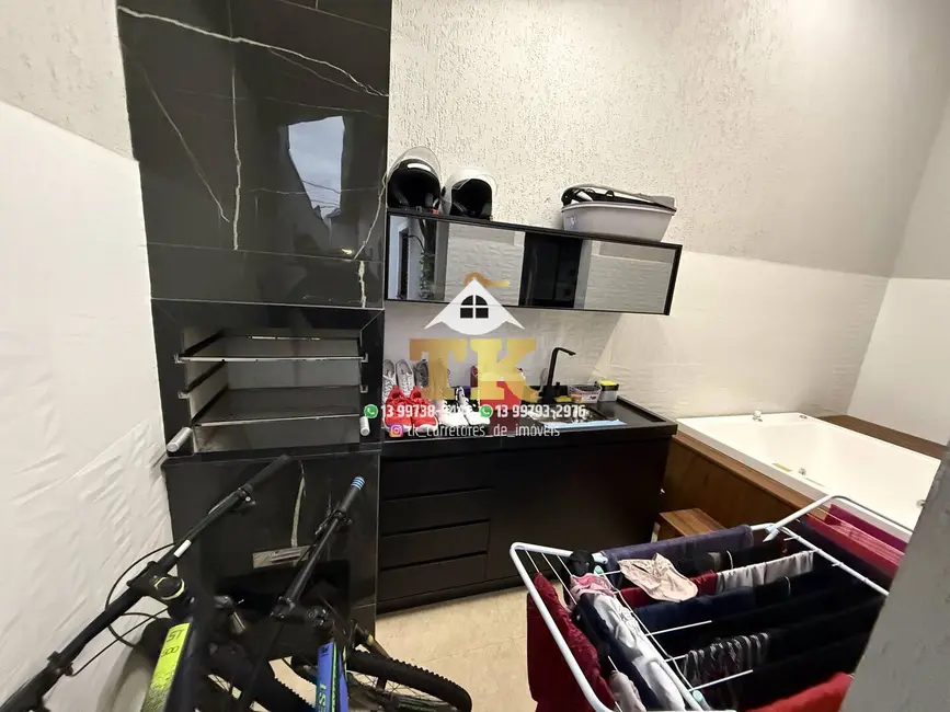 Foto 6 de Casa com 3 quartos à venda, 103m2 em Tupi, Praia Grande - SP