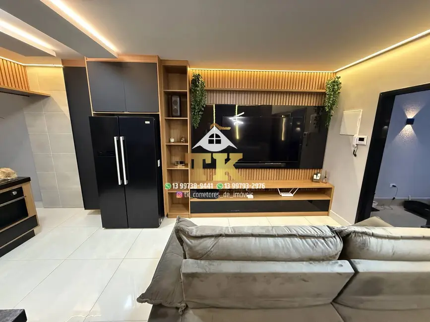 Foto 3 de Casa com 3 quartos à venda, 103m2 em Tupi, Praia Grande - SP