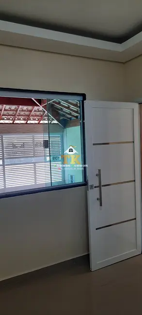 Foto 4 de Casa com 2 quartos à venda, 110m2 em Maracanã, Praia Grande - SP