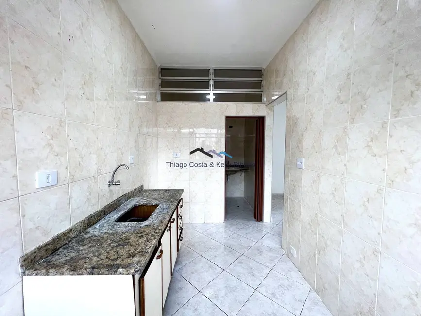 Kitnet com 1 quarto à venda, 29m2 em Caiçara, Praia Grande - SP - imagem 2 Foto 2 de Kitnet com 1 quarto à venda, 29m2 em Caiçara, Praia Grande - SP