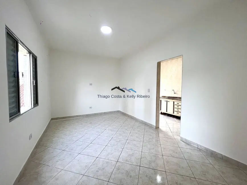 Kitnet com 1 quarto à venda, 29m2 em Caiçara, Praia Grande - SP - imagem 6 Foto 6 de Kitnet com 1 quarto à venda, 29m2 em Caiçara, Praia Grande - SP