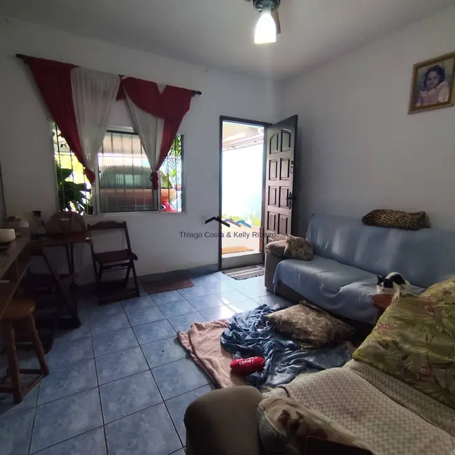 Casa com 2 quartos para alugar, 70m2 em Vila Sônia, Praia Grande - SP - imagem 6 Foto 6 de Casa com 2 quartos para alugar, 70m2 em Vila Sônia, Praia Grande - SP