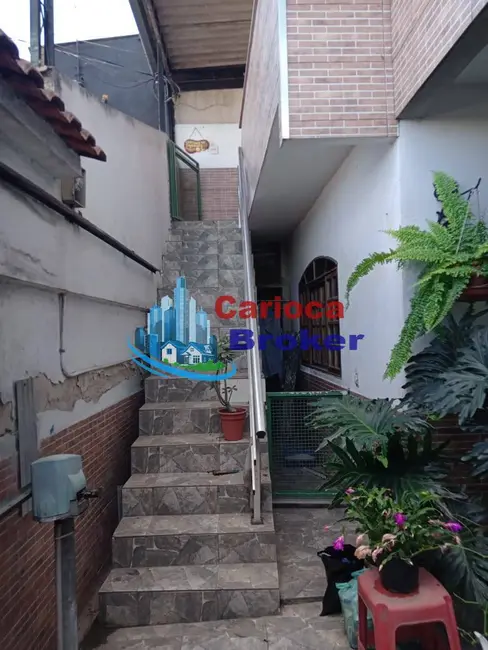 Casa com 2 quartos à venda, 130m2 em Sepetiba, Rio De Janeiro - RJ - imagem 2 Foto 2 de Casa com 2 quartos à venda, 130m2 em Sepetiba, Rio De Janeiro - RJ