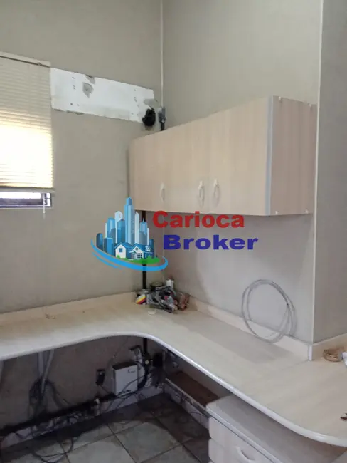 Sala Comercial à venda, 120m2 em Paciência, Rio De Janeiro - RJ - imagem 8 Foto 8 de Sala Comercial à venda, 120m2 em Paciência, Rio De Janeiro - RJ