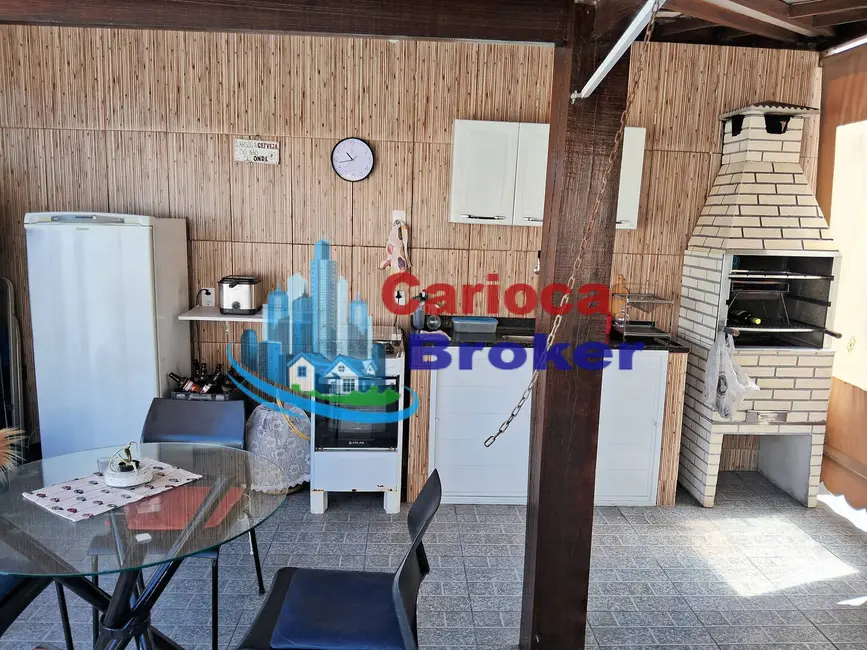 Casa com 4 quartos à venda, 300m2 em Pedra de Guaratiba, Rio De Janeiro - RJ - imagem 4 Foto 4 de Casa com 4 quartos à venda, 300m2 em Pedra de Guaratiba, Rio De Janeiro - RJ