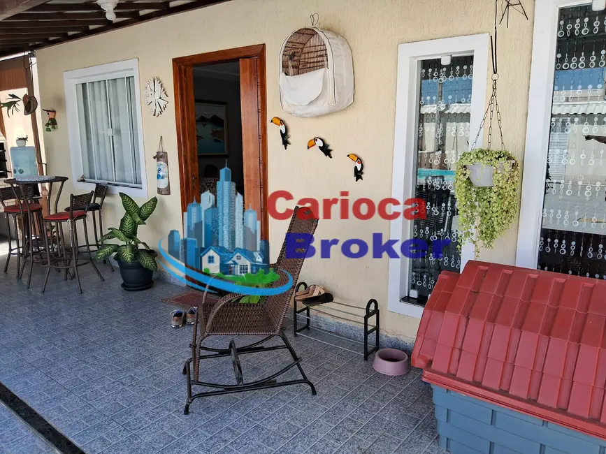 Casa com 4 quartos à venda, 300m2 em Pedra de Guaratiba, Rio De Janeiro - RJ - imagem 3 Foto 3 de Casa com 4 quartos à venda, 300m2 em Pedra de Guaratiba, Rio De Janeiro - RJ