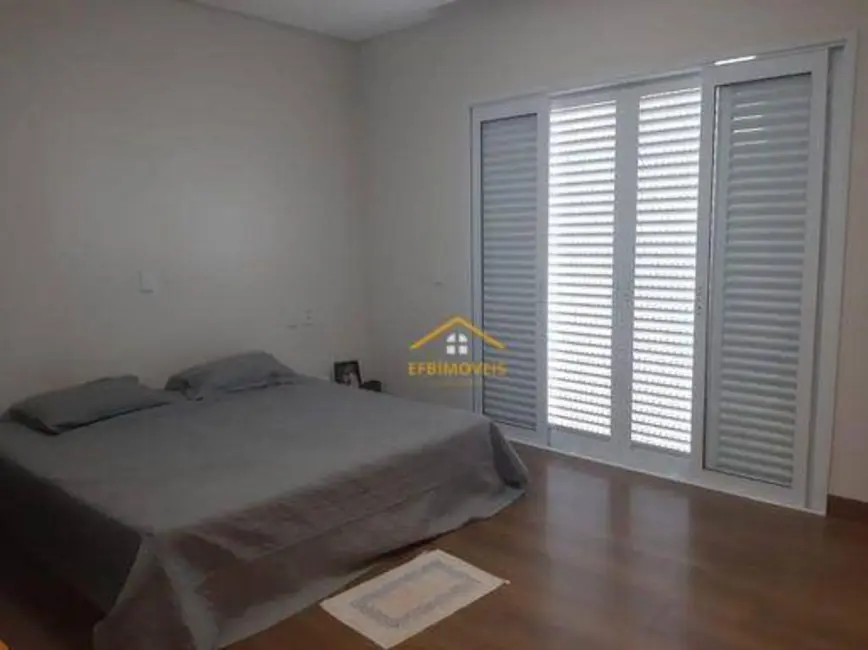 Foto 4 de Casa de Condomínio com 4 quartos à venda, 1013m2 em Estância Hípica, Nova Odessa - SP