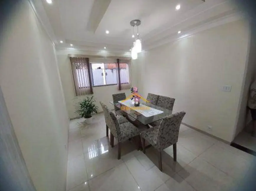 Foto 3 de Casa com 3 quartos à venda, 320m2 em Jardim Monte das Oliveiras, Nova Odessa - SP