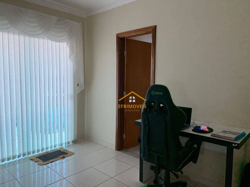 Foto 8 de Casa com 3 quartos à venda, 150m2 em Parque Residencial Jaguari, Americana - SP