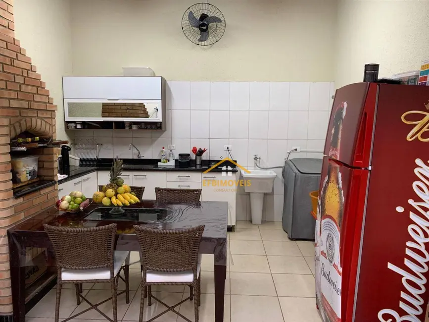 Foto 4 de Casa com 3 quartos à venda, 150m2 em Parque Residencial Jaguari, Americana - SP