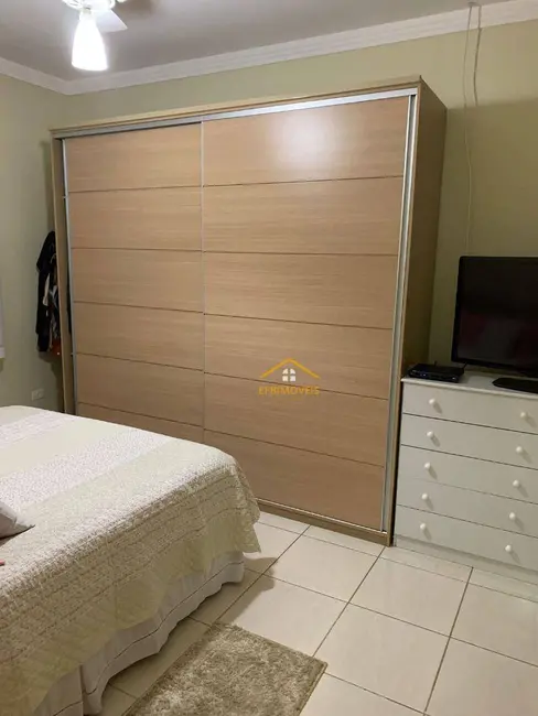 Foto 2 de Casa com 3 quartos à venda, 150m2 em Parque Residencial Jaguari, Americana - SP
