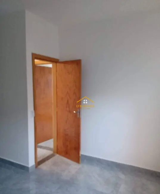 Casa com 3 quartos à venda, 200m2 em Nova Odessa - SP - imagem 4 Foto 4 de Casa com 3 quartos à venda, 200m2 em Nova Odessa - SP