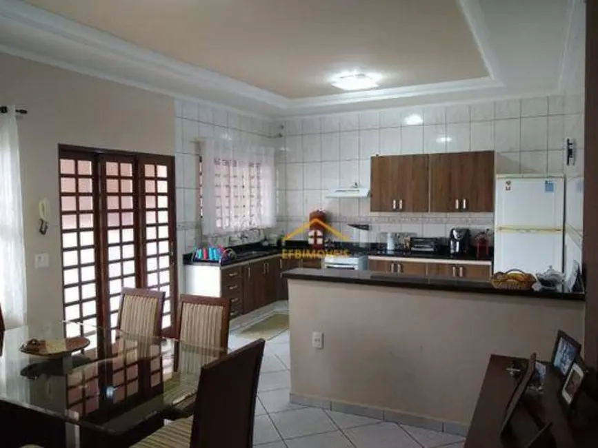 Foto 9 de Chácara com 3 quartos à venda, 1000m2 em Campo Belo, Nova Odessa - SP