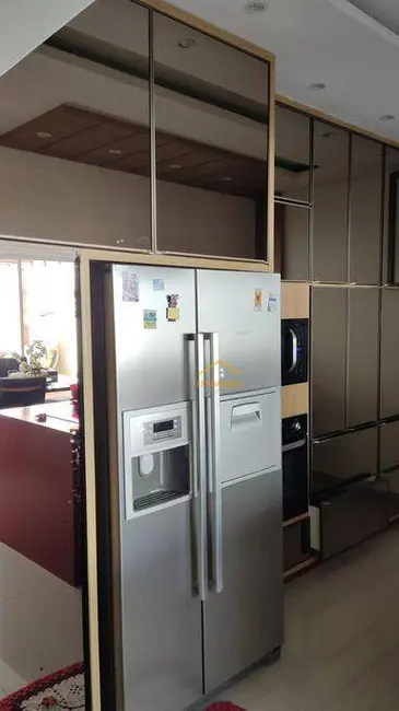 Foto 3 de Sobrado com 3 quartos à venda, 262m2 em Hortolandia - SP