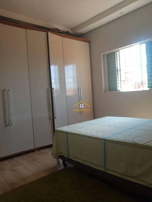 Foto 4 de Casa com 2 quartos à venda, 262m2 em Nova Odessa - SP