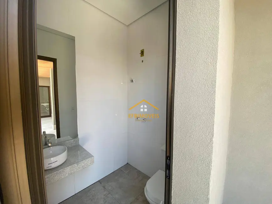 Foto 5 de Casa de Condomínio com 4 quartos à venda, 300m2 em Estância Hípica, Nova Odessa - SP