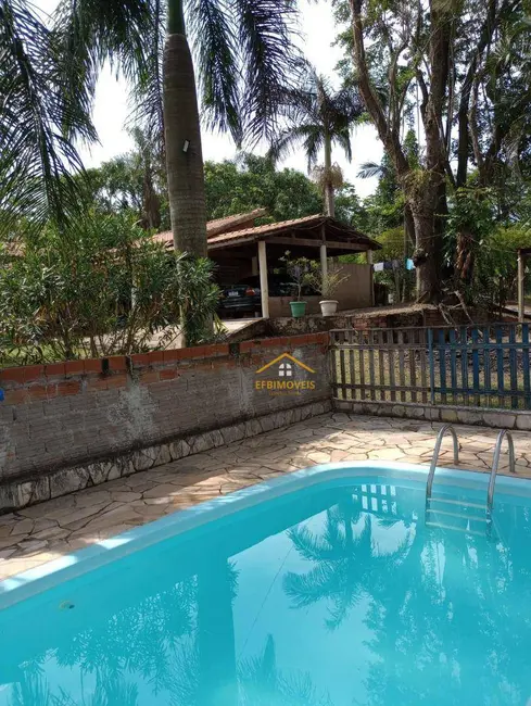 Foto 2 de Chácara com 3 quartos à venda, 2080m2 em Bairro dos Pires, Limeira - SP