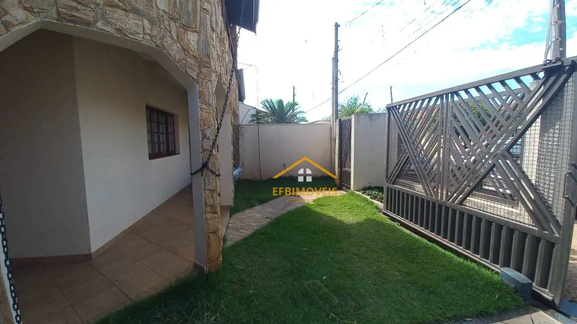 Foto 5 de Sobrado com 3 quartos à venda, 200m2 em Jardim Capuava, Nova Odessa - SP