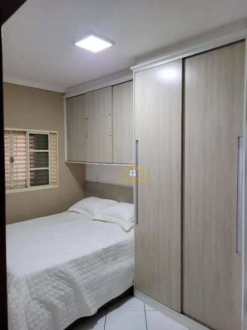 Foto 2 de Casa com 3 quartos à venda, 150m2 em Parque Residencial Jaguari, Americana - SP