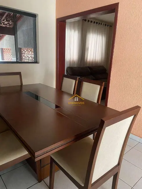 Foto 7 de Casa com 3 quartos à venda, 250m2 em Jardim São Jorge, Nova Odessa - SP