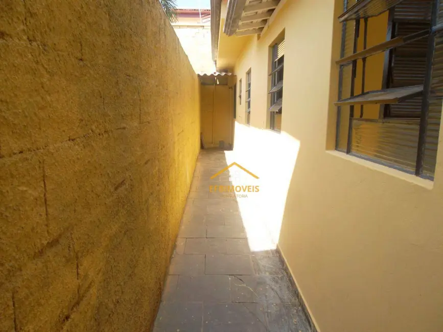 Foto 7 de Casa com 2 quartos à venda, 364m2 em Bosque dos Cedros, Nova Odessa - SP