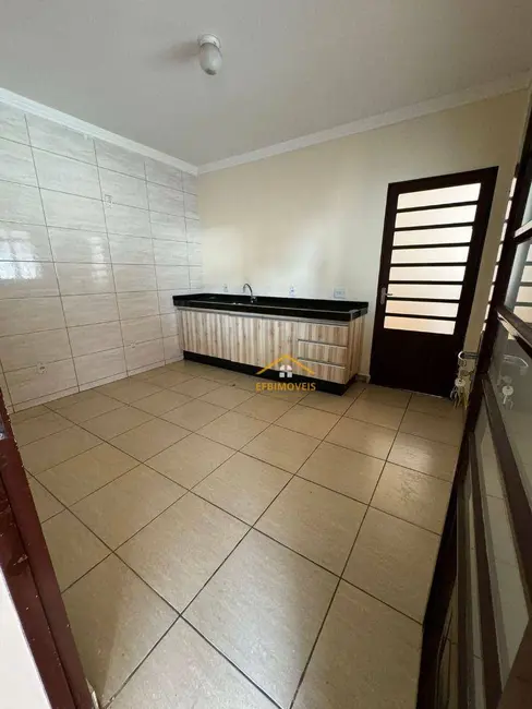 Casa com 3 quartos à venda, 495m2 em Jardim Maria Helena, Nova Odessa - SP - imagem 7 Foto 7 de Casa com 3 quartos à venda, 495m2 em Jardim Maria Helena, Nova Odessa - SP