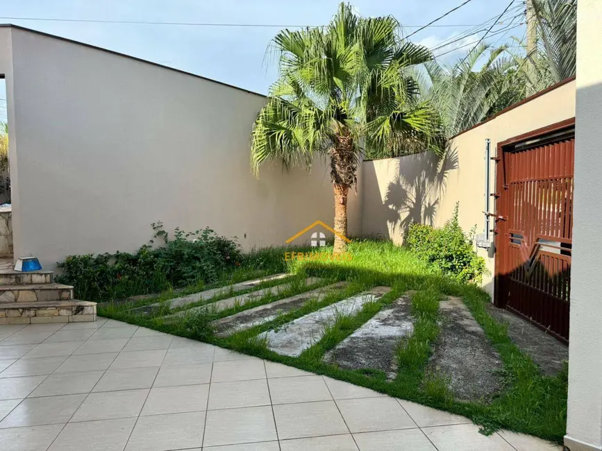 Casa com 3 quartos à venda, 495m2 em Jardim Maria Helena, Nova Odessa - SP - imagem 8 Foto 8 de Casa com 3 quartos à venda, 495m2 em Jardim Maria Helena, Nova Odessa - SP